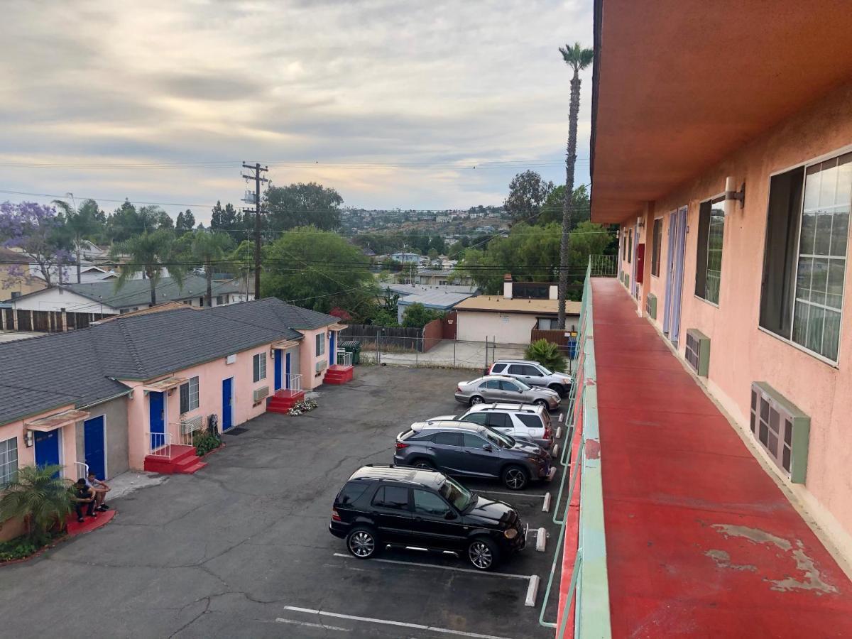 La Petite Rouge Motel San Diego Dış mekan fotoğraf